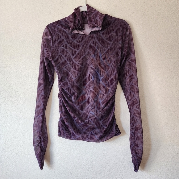 Cinq a Sept Shirred Mesh Turtleneck S - Picture 5 of 8